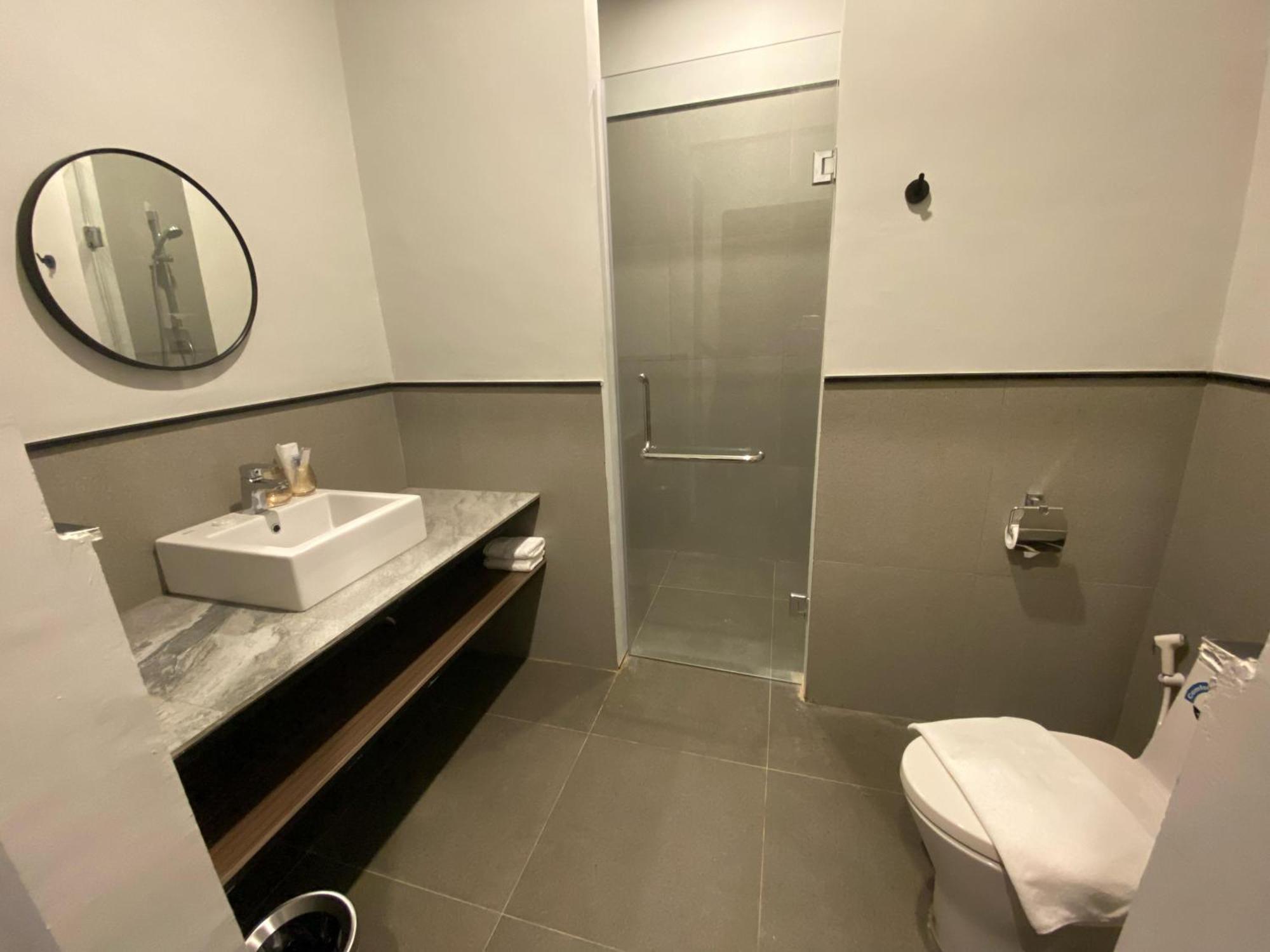 Onyx Hotel & Villa Tanjunguban Ngoại thất bức ảnh